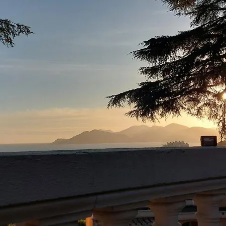 Apartment Croix Des Gard