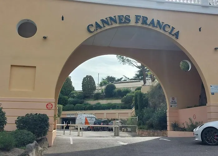 Apartman Croix Des Gard